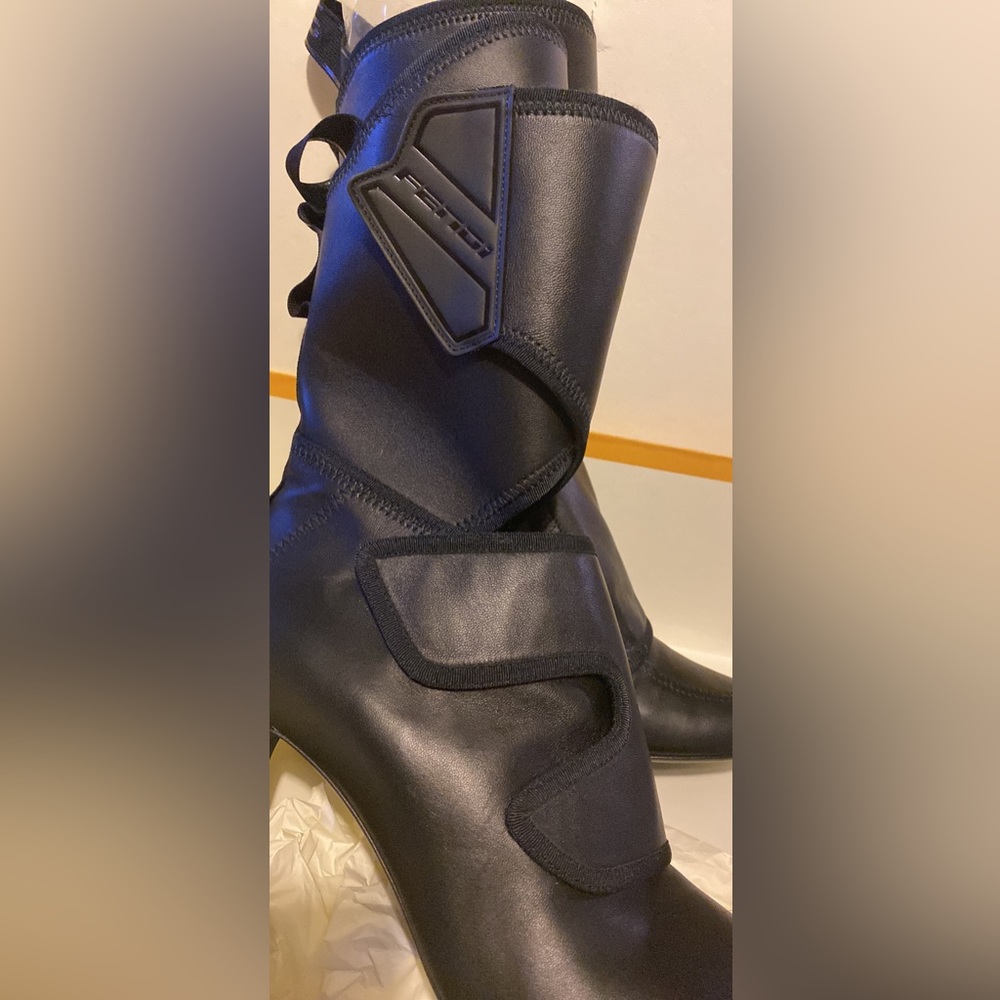 Fendi Strap boots